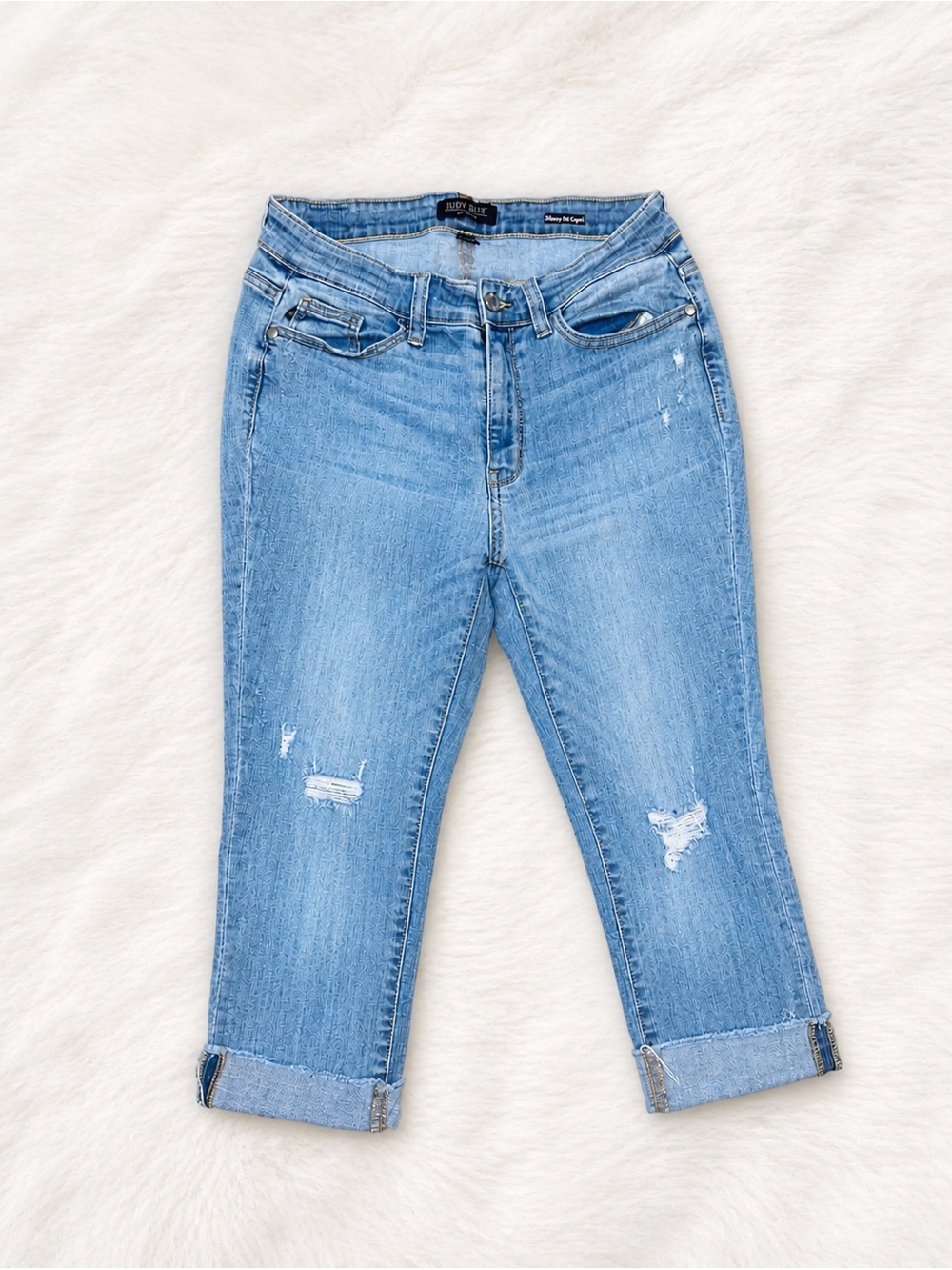 Judy Blue Skinny Fit Capri Jeans Size 9 29 Light Wash Stretch Distressed Denim